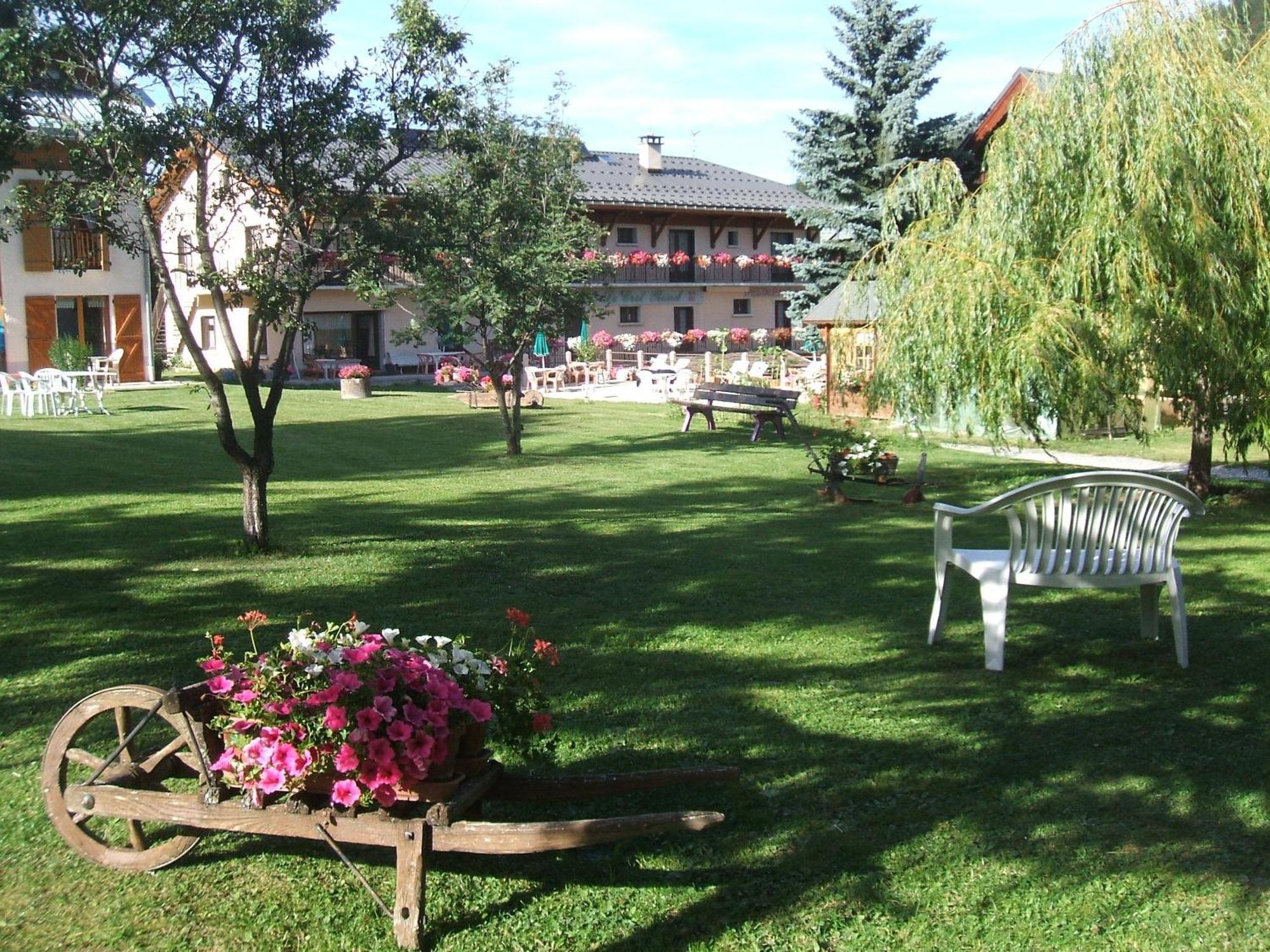Hotel Du Cret Rond Валуар Экстерьер фото